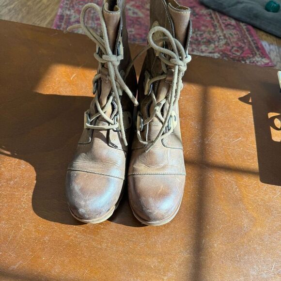 Sorel Joan of Arc Wedge Boots Size 8.5 - Picture 7 of 7